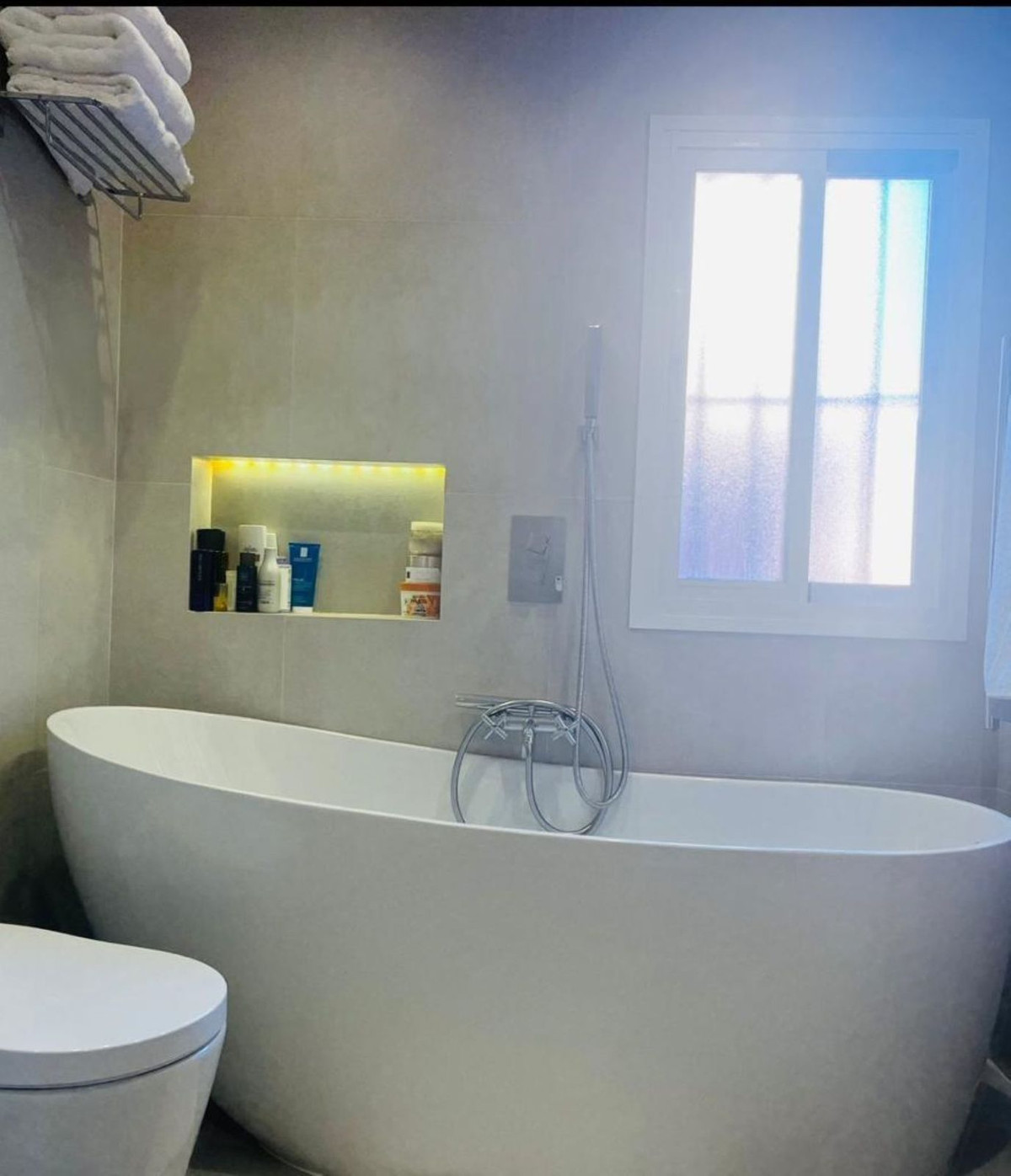 3 Bedroom Apartment for Sale in Estepona — view 10