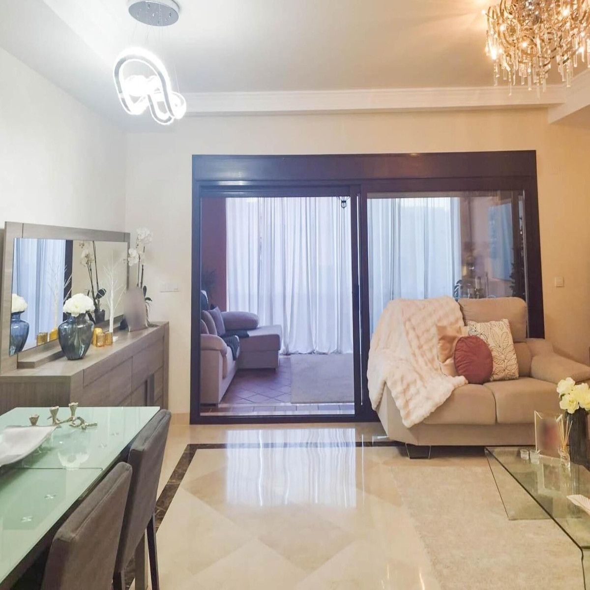 3 Bedroom Villa for Sale in Estepona — 6