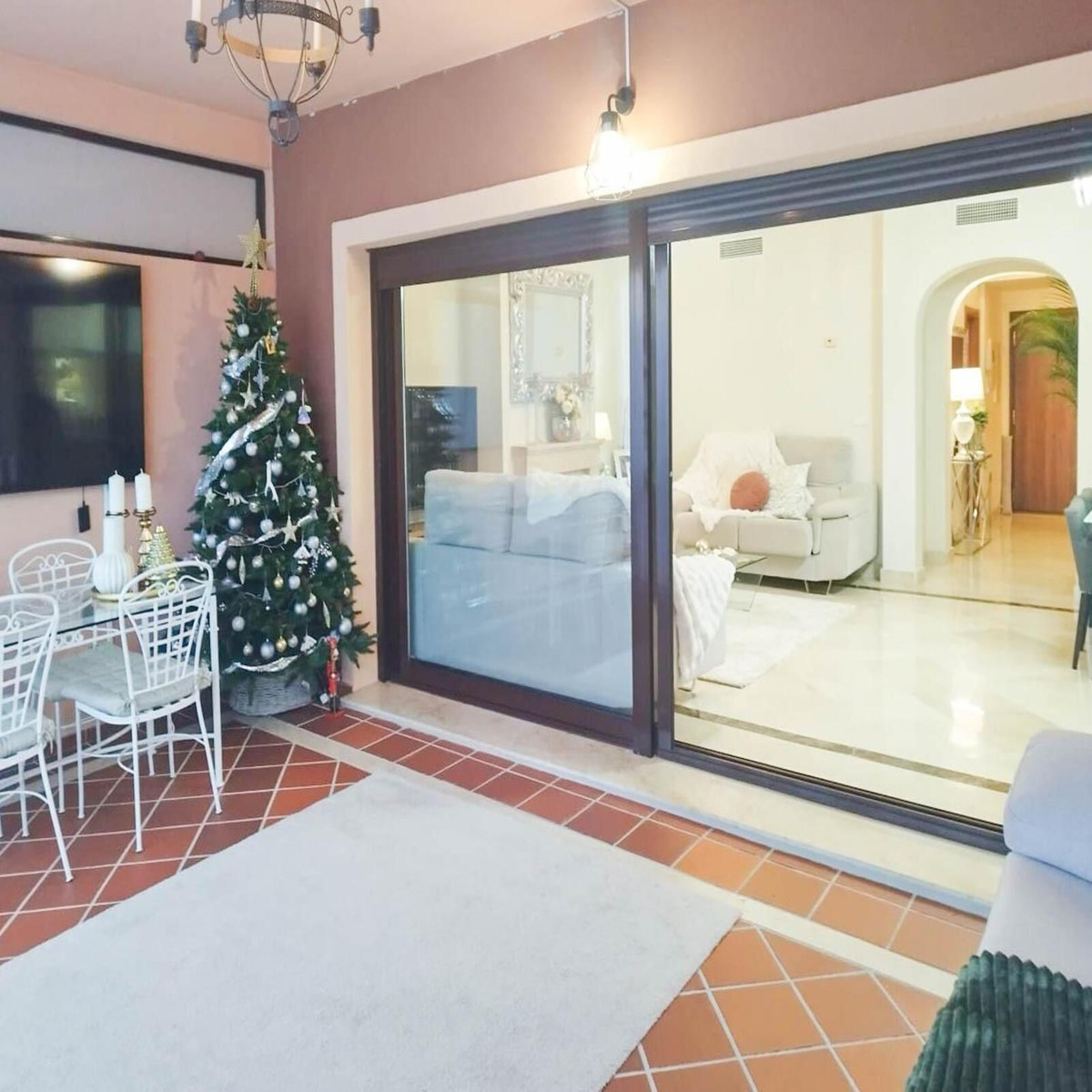 3 Bedroom Villa for Sale in Estepona — 7