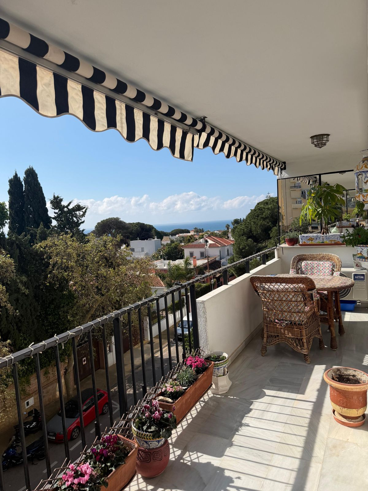 1 Bedroom Apartment for Sale in Marbella — 4