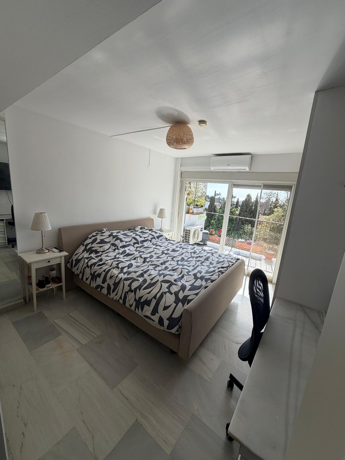 1 Bedroom Apartment for Sale in Marbella — view 10