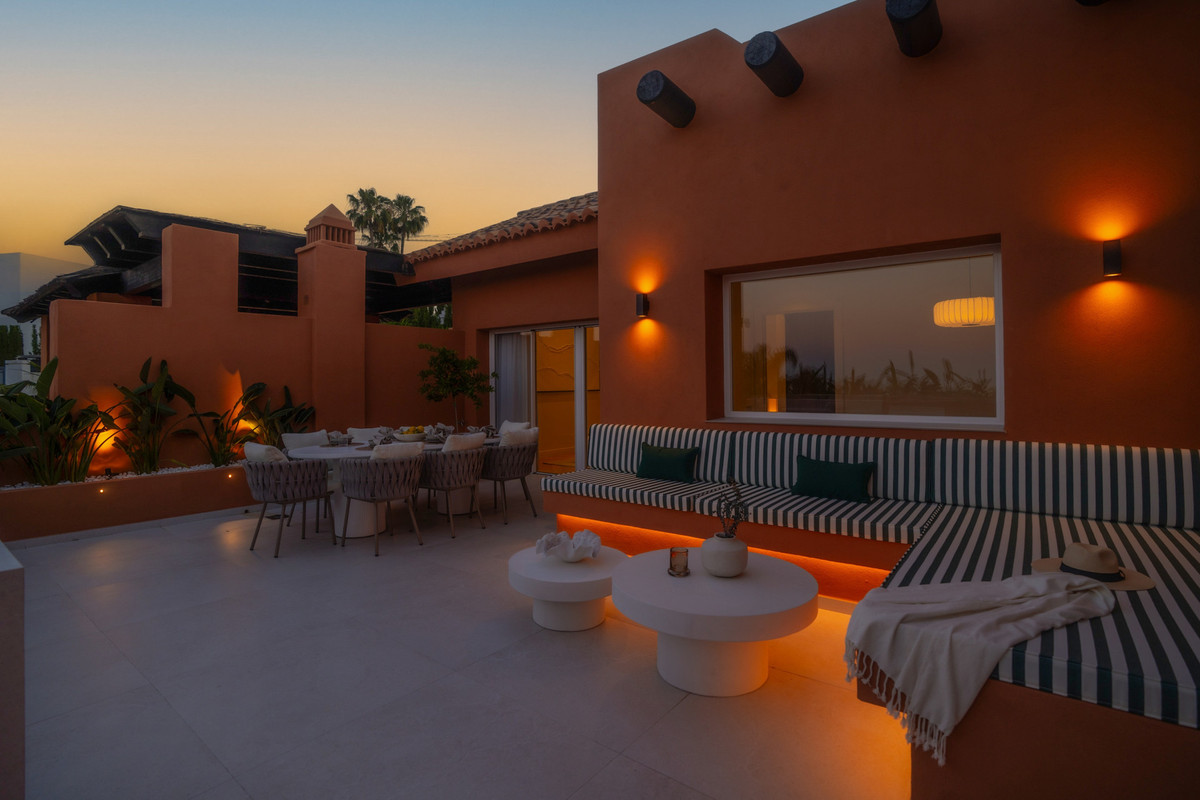 4 Bedroom Apartment for Sale in Nueva Andalucía — 9