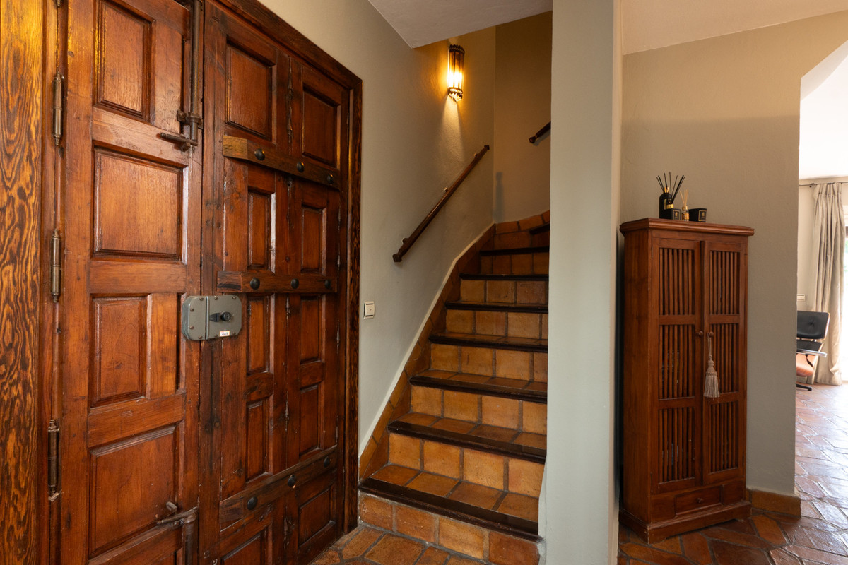 2 Bedroom Villa for Sale in The Golden Mile — 3