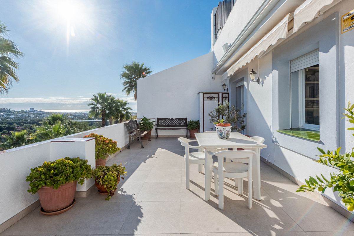 2 Bedroom Apartment for Sale in La Quinta — 2