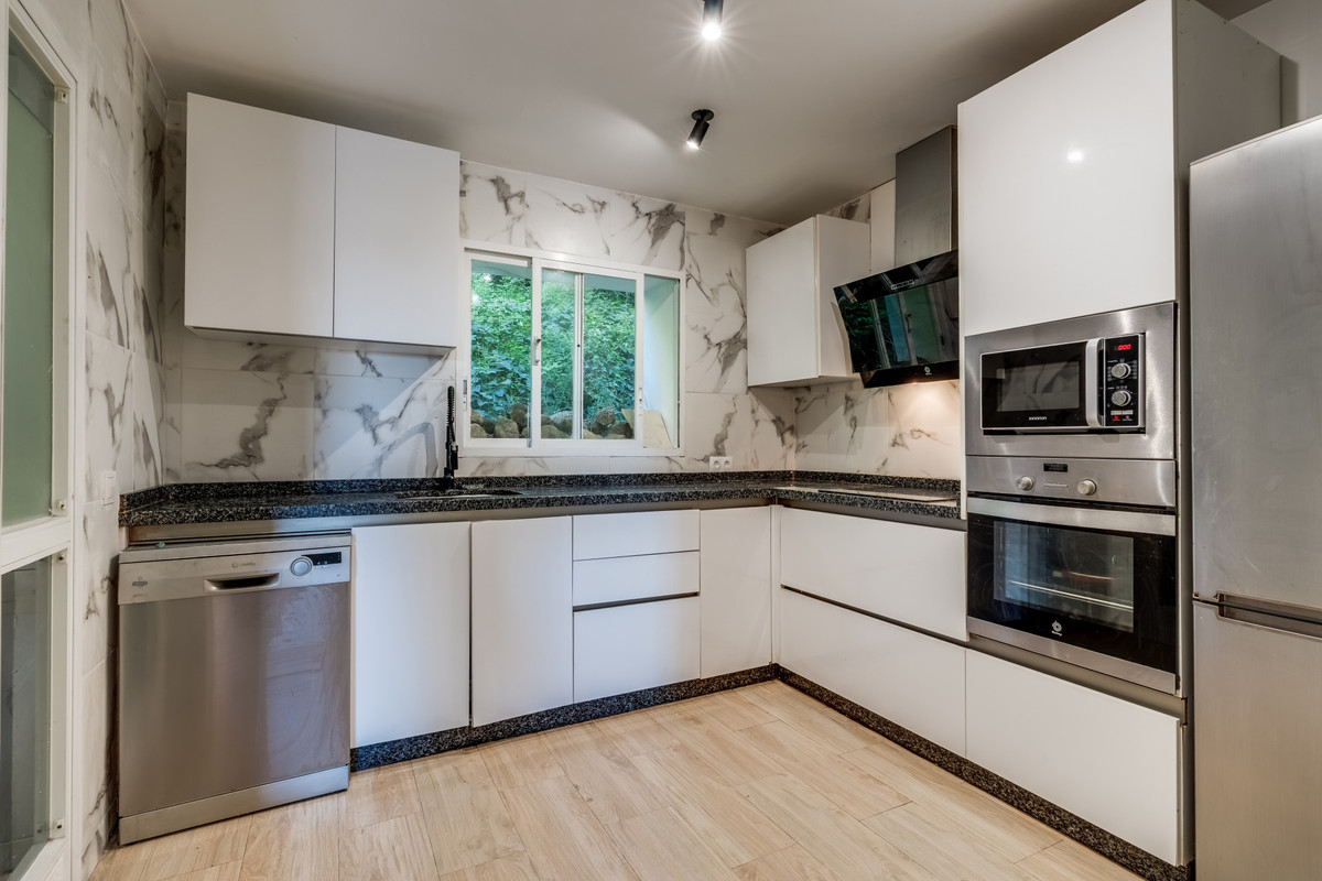 3 Bedroom Apartment for Sale in La Quinta — 2