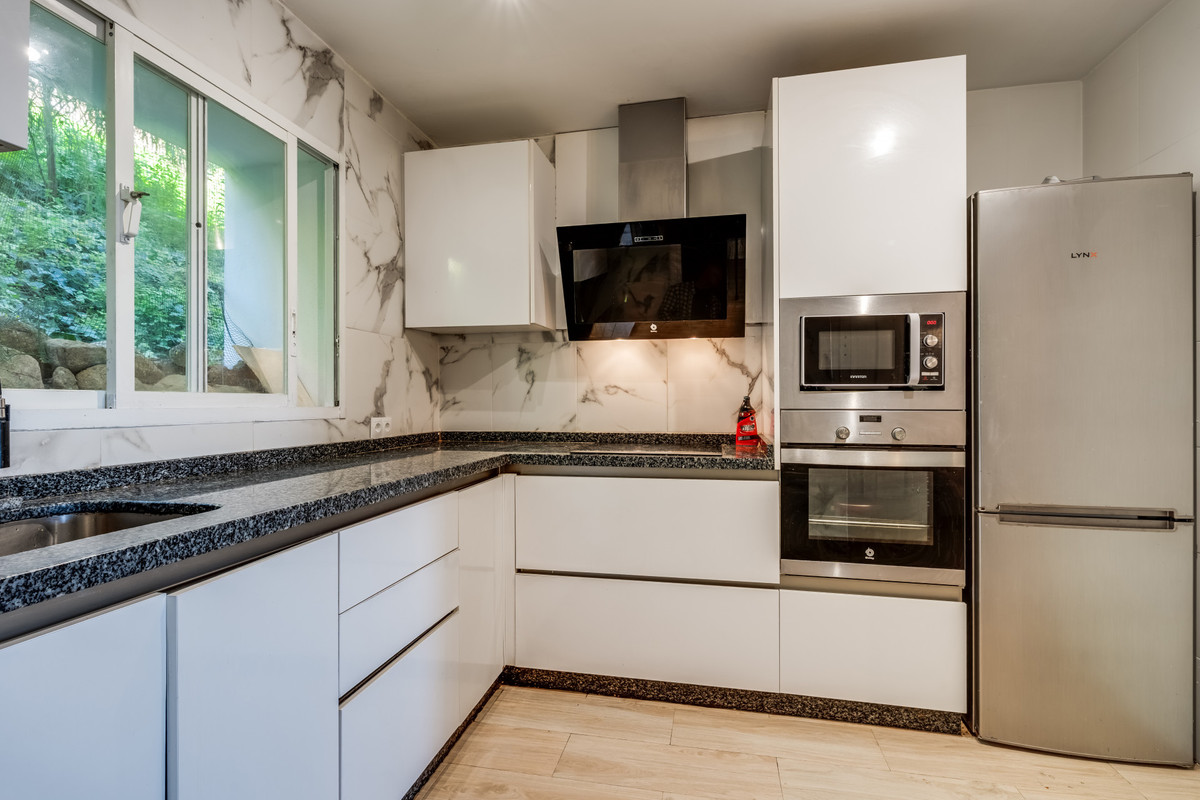 3 Bedroom Apartment for Sale in La Quinta — 3