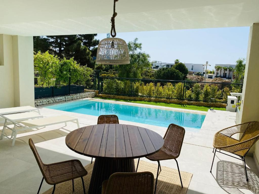 3 Bedroom Villa for Sale in Marbella — 2