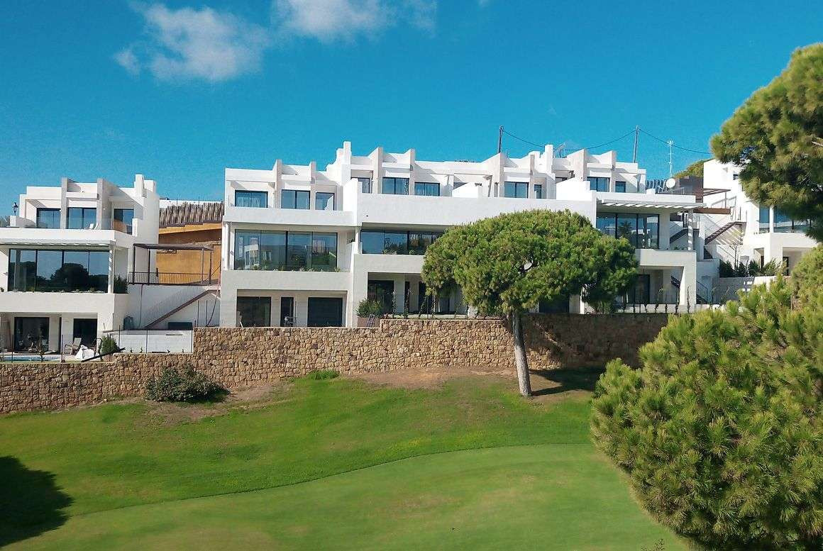 3 Bedroom Villa for Sale in Marbella — 7