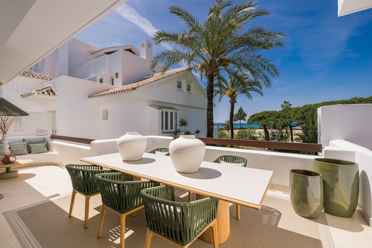 3 Bedroom Apartment for Sale in Marbella — 2