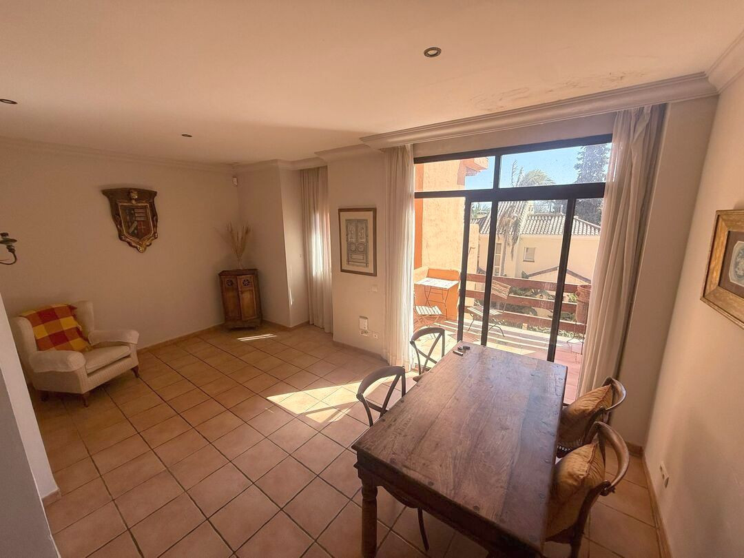 3 Bedroom Apartment for Sale in Estepona — 7