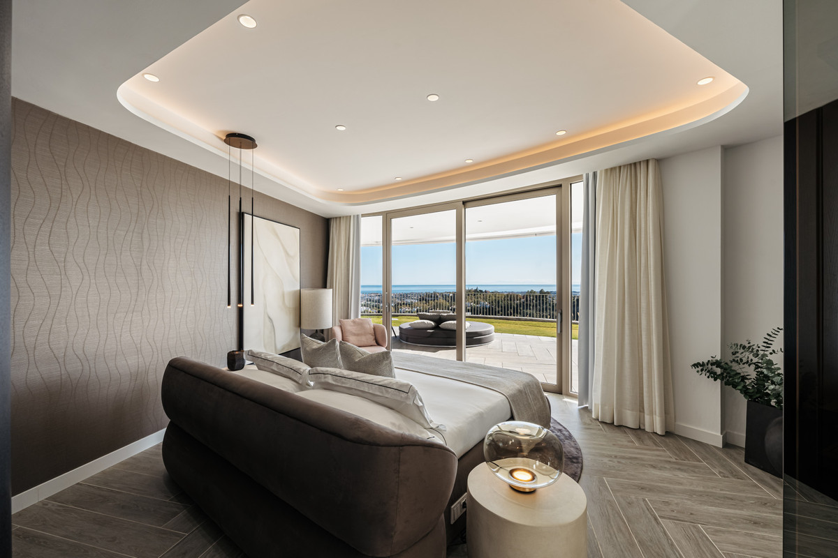 3 Bedroom Apartment for Sale in Benahavís — 7