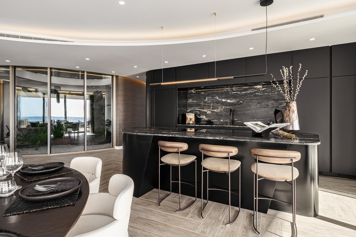 3 Bedroom Apartment for Sale in Benahavís — 9