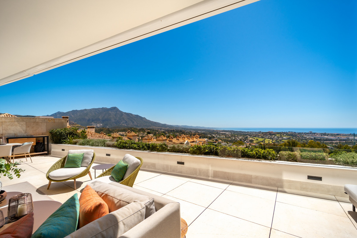 3 Bedroom Apartment for Sale in La Quinta — 3