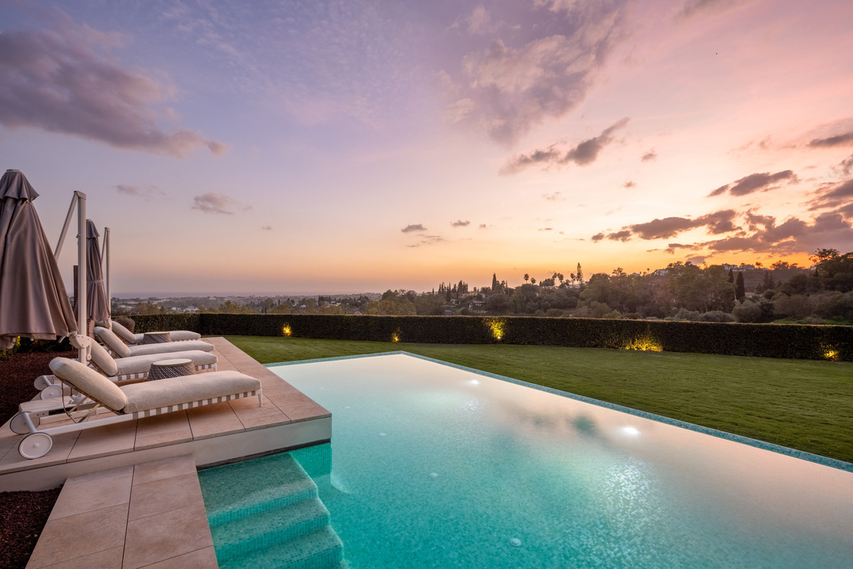 6 Bedroom Villa for Sale in La Quinta — 8