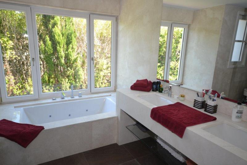 6 Bedroom Villa for Sale in Guadalmina Baja — view 10