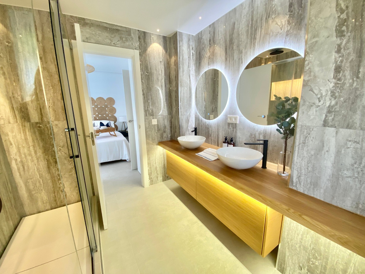 4 Bedroom Apartment for Sale in La Quinta — 7