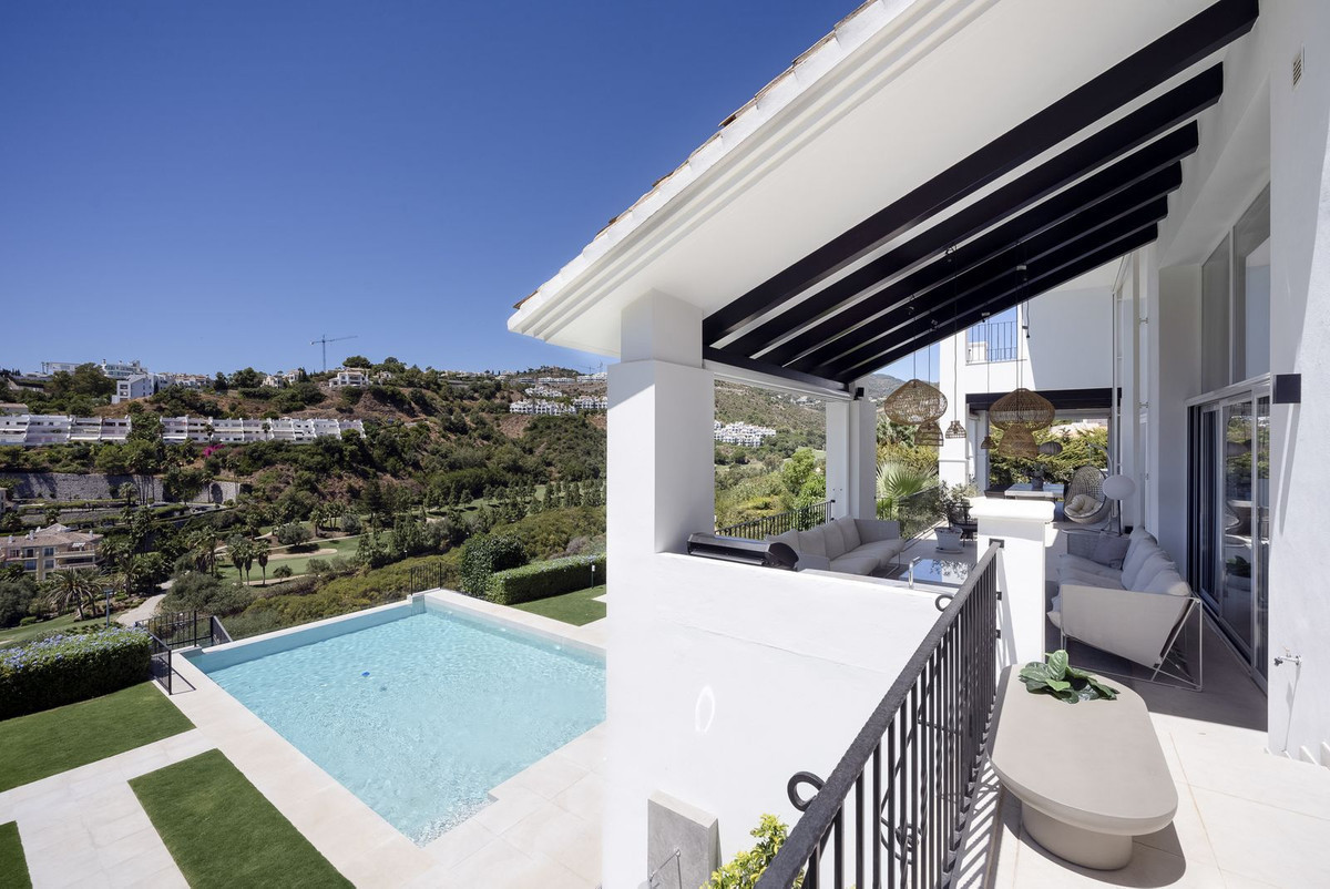 7 Bedroom Villa for Sale in Benahavís — 6