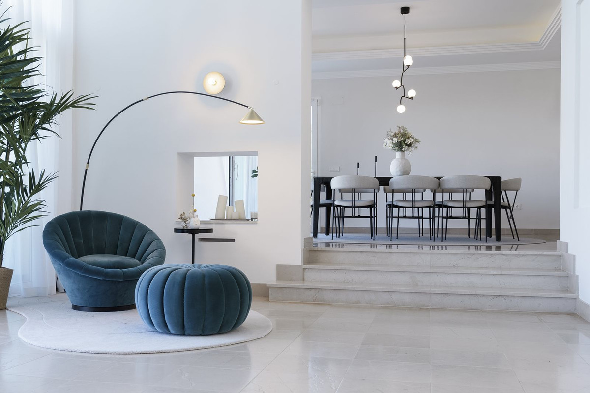 7 Bedroom Villa for Sale in Benahavís — 9