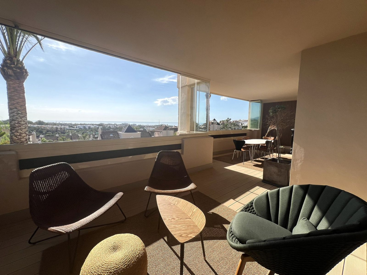 3 Bedroom Apartment for Sale in El Paraiso