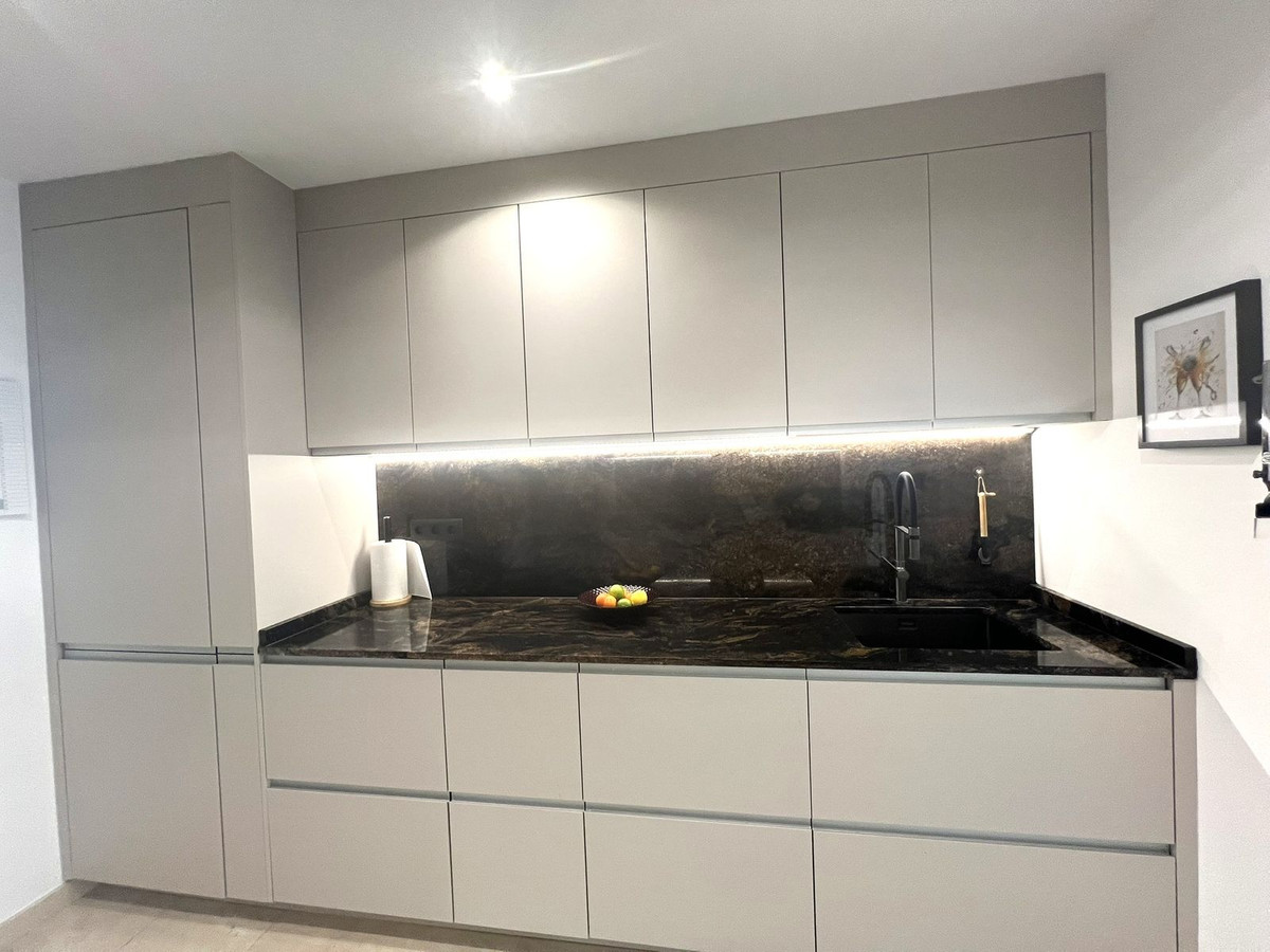 3 Bedroom Apartment for Sale in El Paraiso — 9