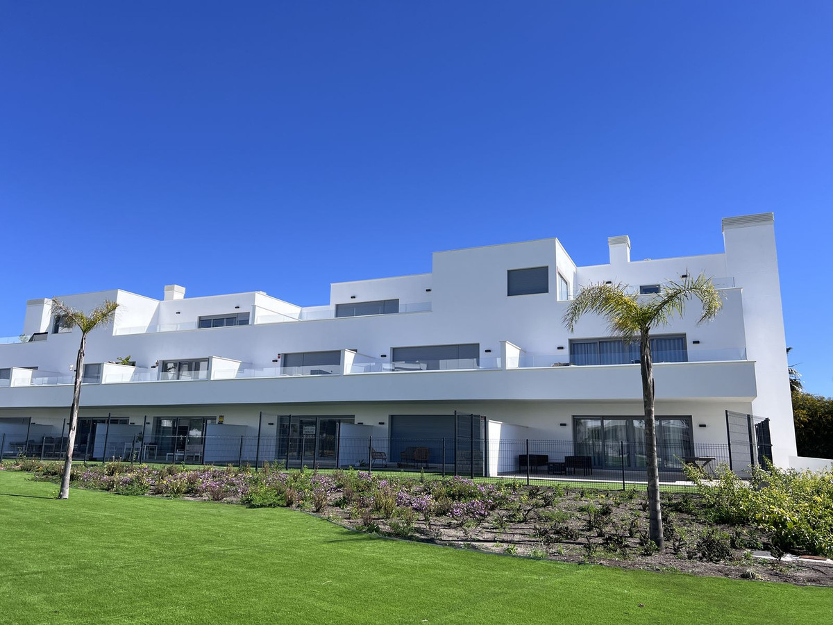 3 Bedroom Apartment for Sale in Bel Air — 2