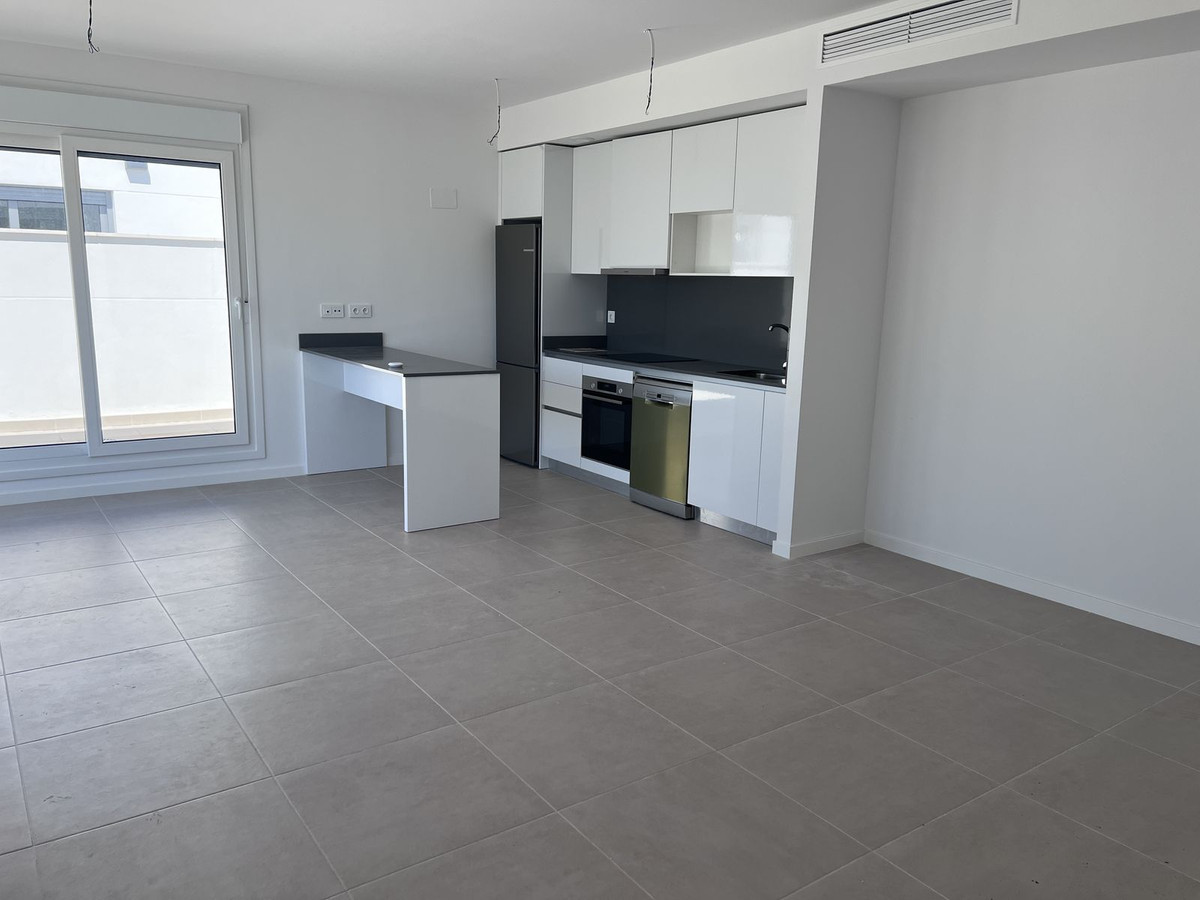 3 Bedroom Apartment for Sale in Bel Air — 6