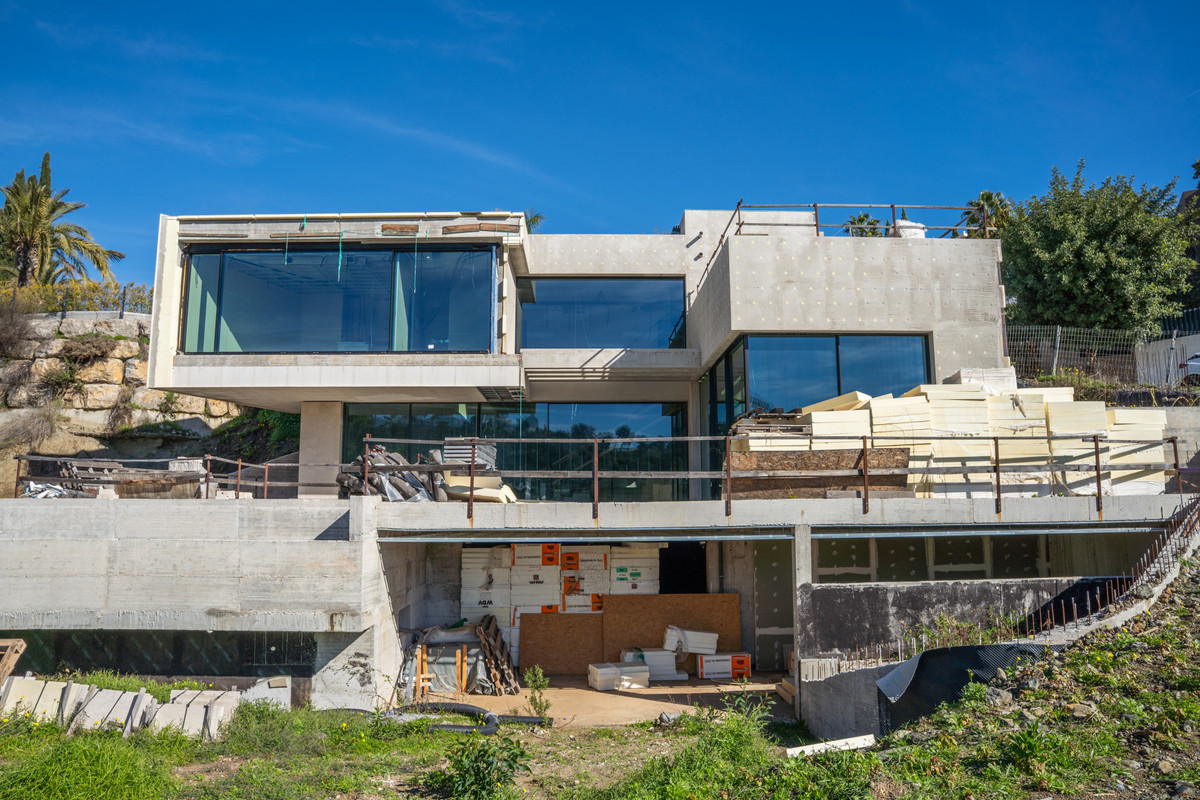 5 Bedroom Villa for Sale in Benahavís — 2