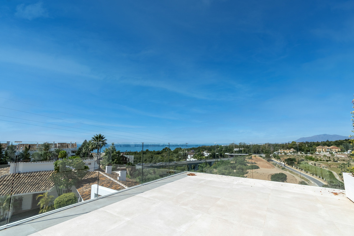4 Bedroom Villa for Sale in Marbella