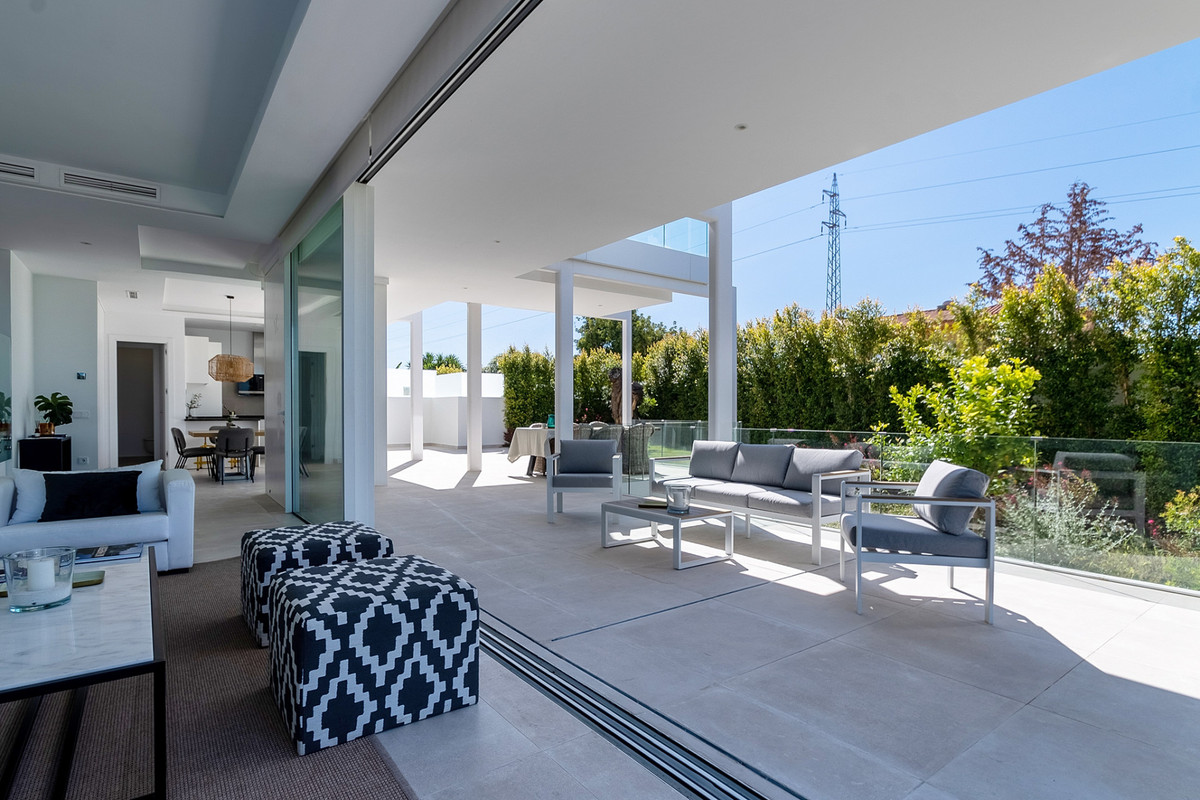4 Bedroom Villa for Sale in Marbella — 9