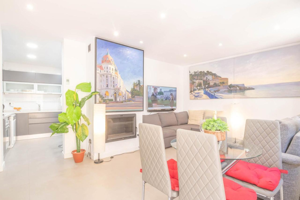 3 Bedroom Villa for Sale in Marbella — 3