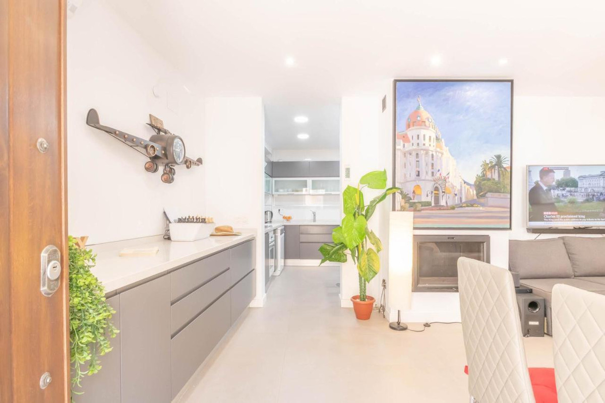 3 Bedroom Villa for Sale in Marbella — 4