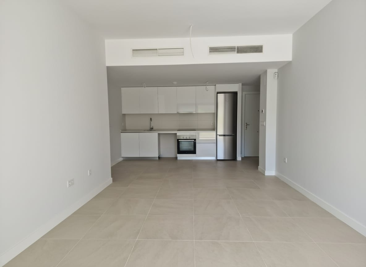 2 Bedroom Apartment for Sale in Estepona — 5