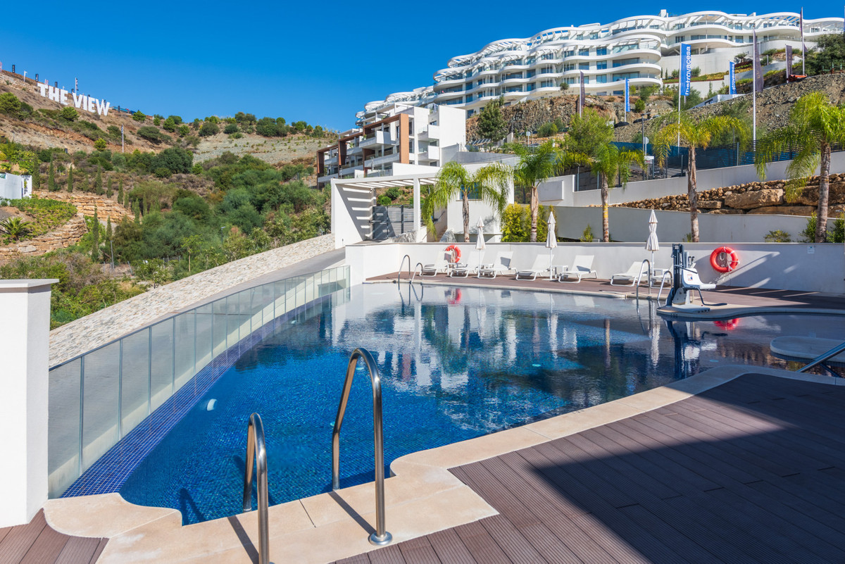 3 Bedroom Apartment for Sale in Benahavís — 4