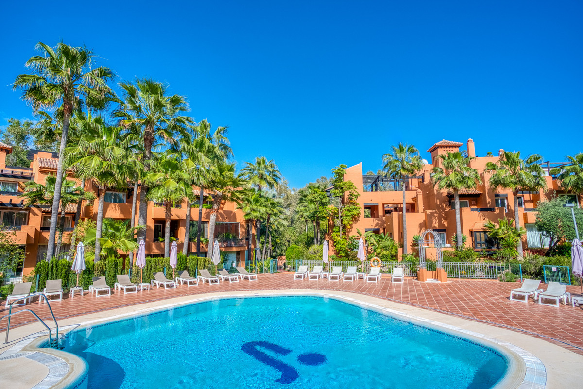 2 Bedroom Apartment for Sale in Nueva Andalucía