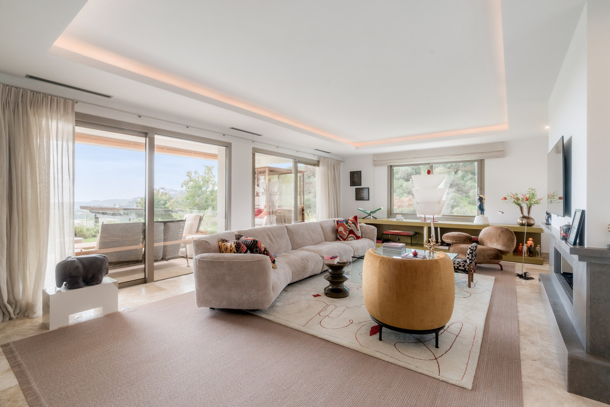 5 Bedroom Villa for Sale in Benahavís — 8