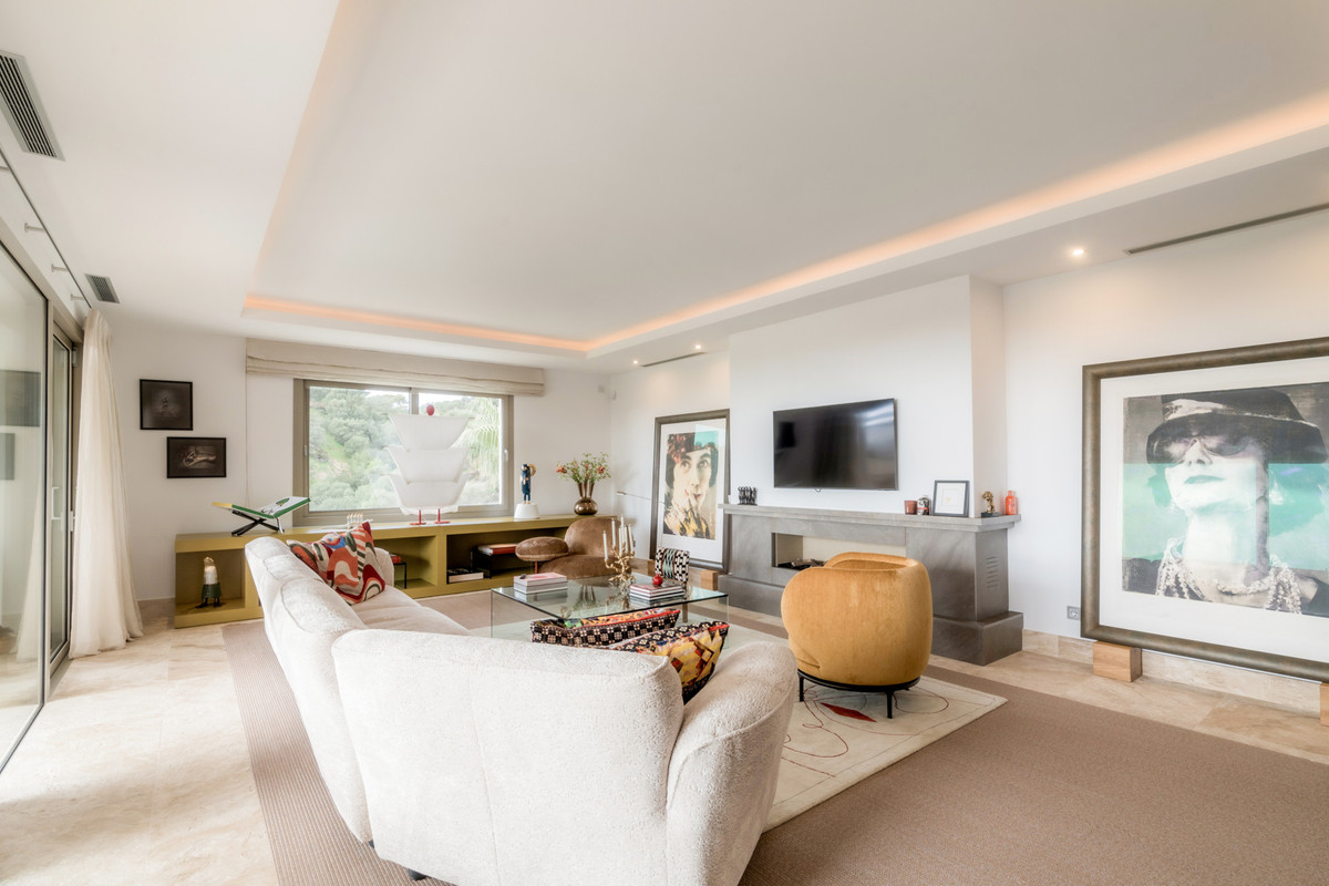 5 Bedroom Villa for Sale in Benahavís — 9