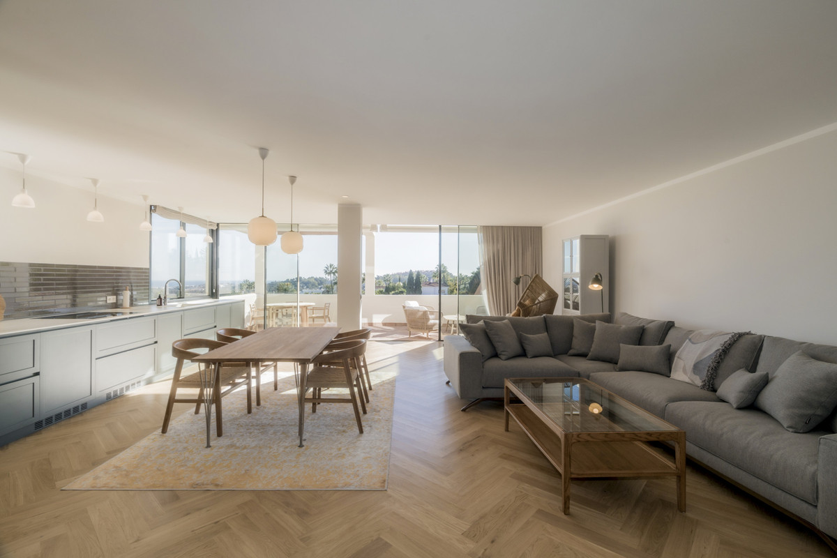 2 Bedroom Apartment for Sale in Nueva Andalucía — 5