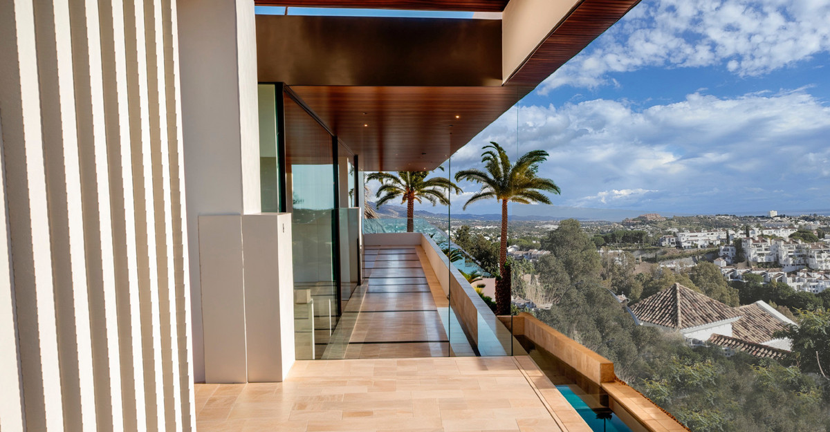 6 Bedroom Villa for Sale in Benahavís — 7