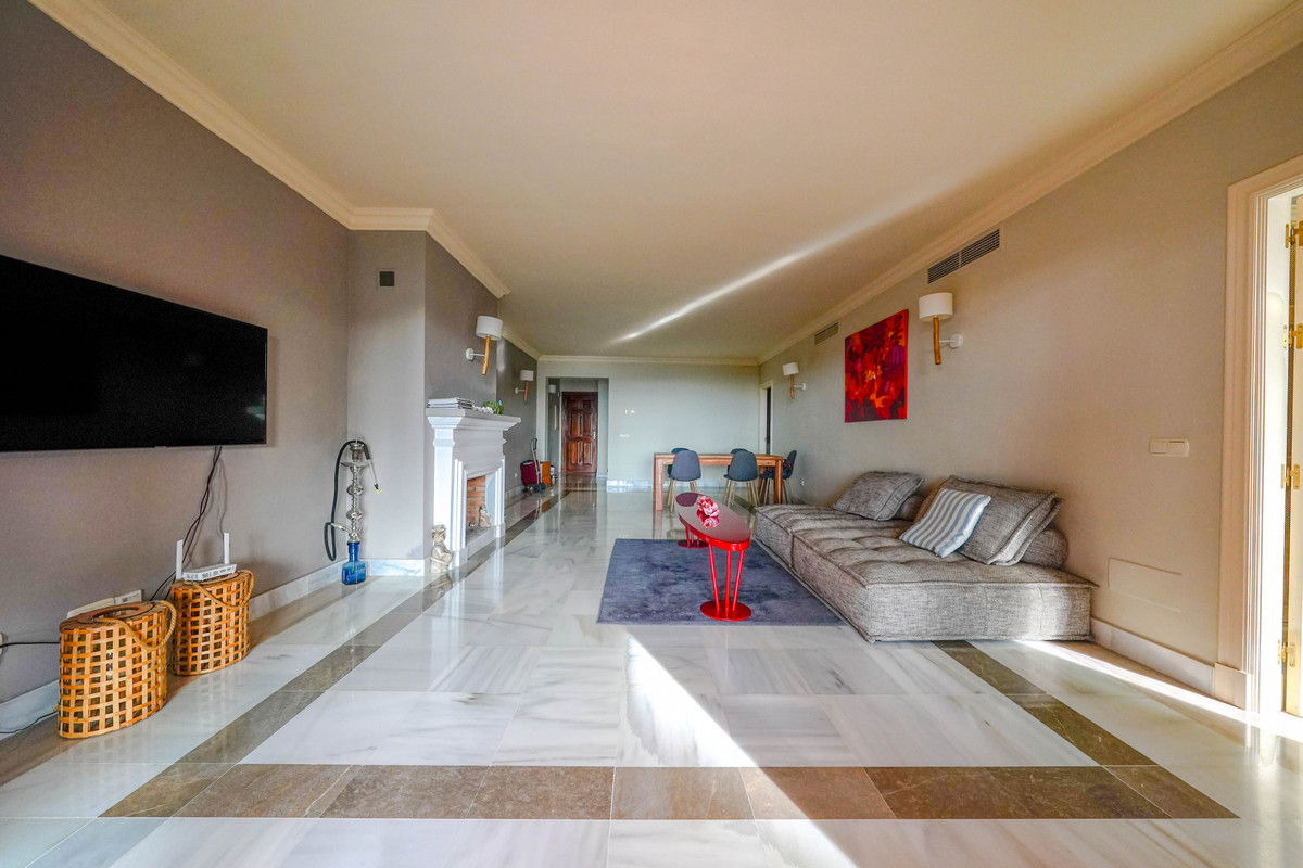 2 Bedroom Apartment for Sale in Monte Halcones — 4