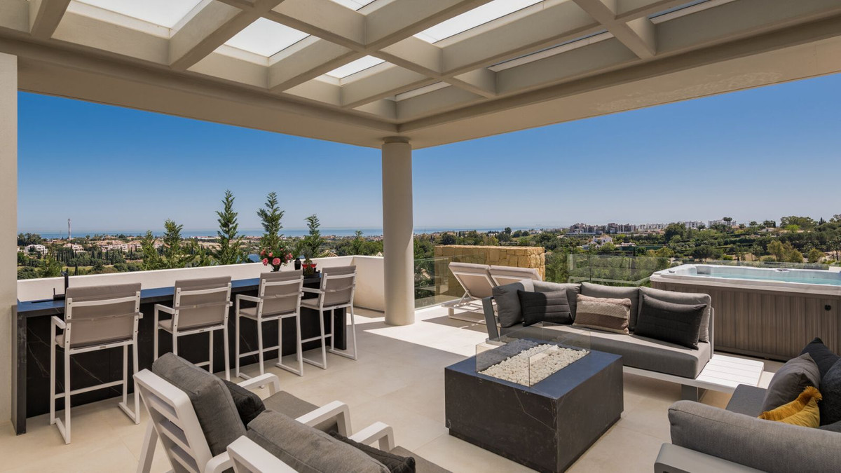 5 Bedroom Villa for Sale in Benahavís — 4