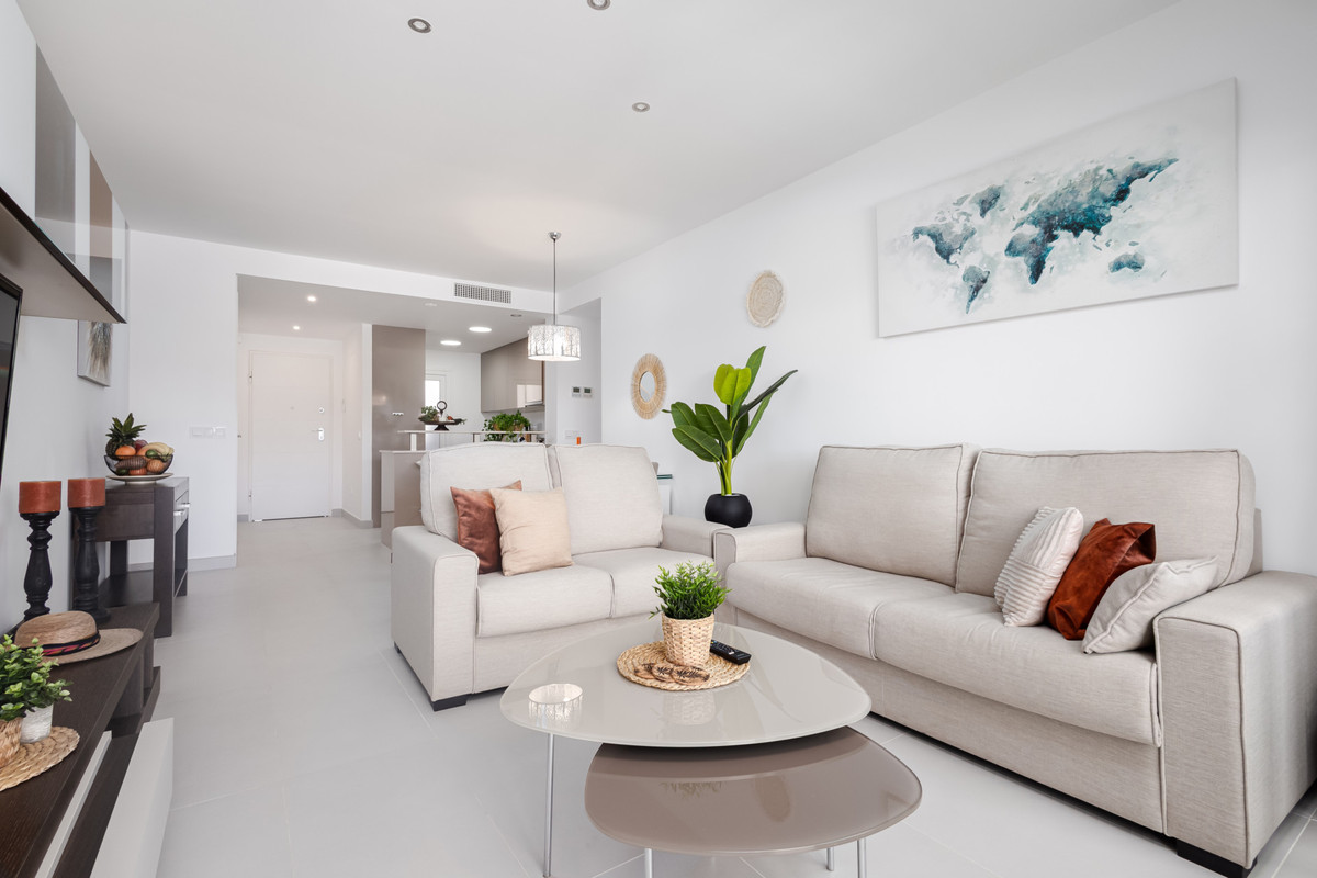 2 Bedroom Apartment for Sale in Estepona — 2