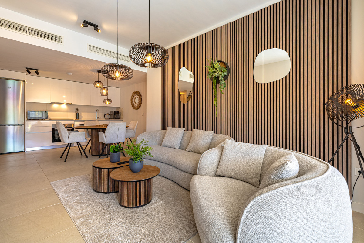 2 Bedroom Apartment for Sale in Estepona — 5