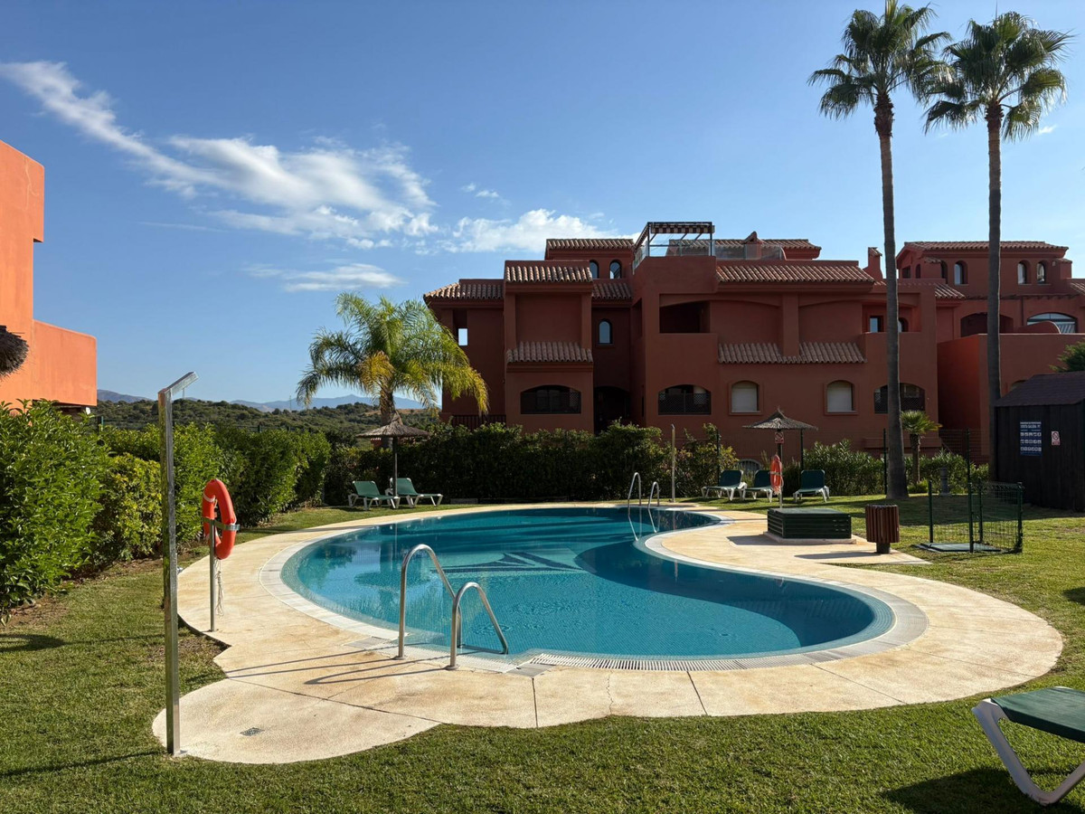2 Bedroom Apartment for Sale in Estepona