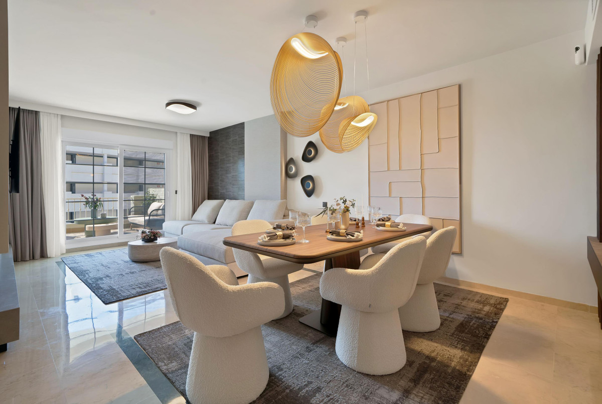 2 Bedroom Apartment for Sale in Marbella — 2