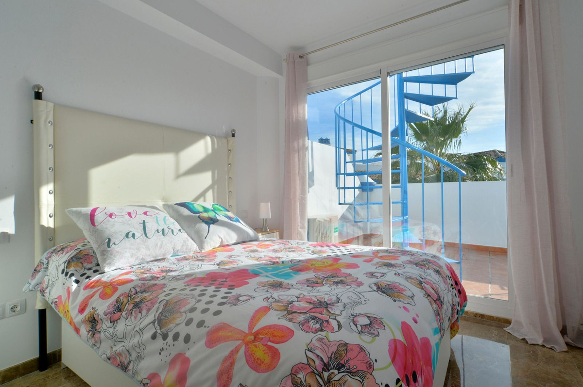 2 Bedroom Apartment for Sale in Estepona — 2