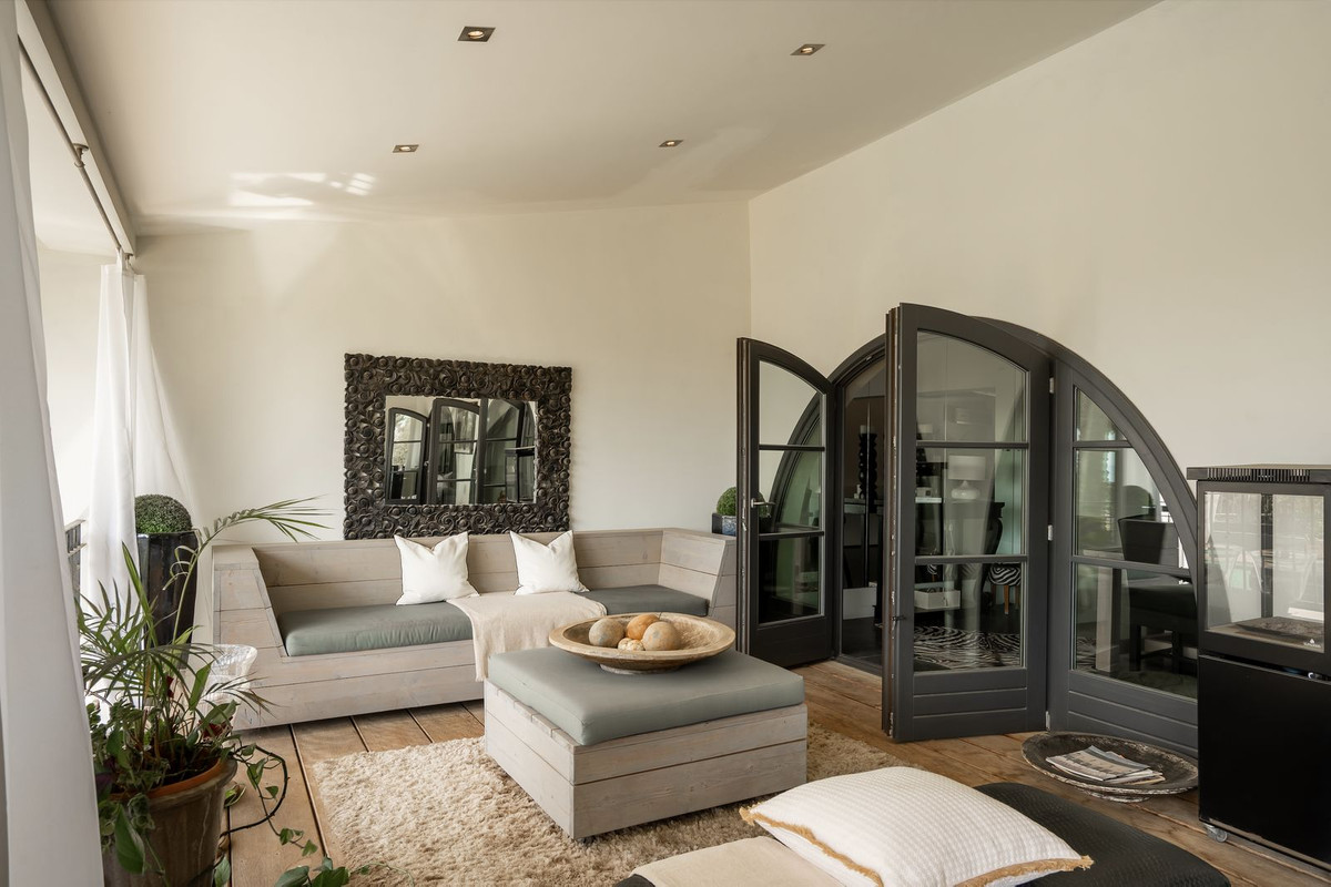 5 Bedroom Villa for Sale in El Paraiso — 7