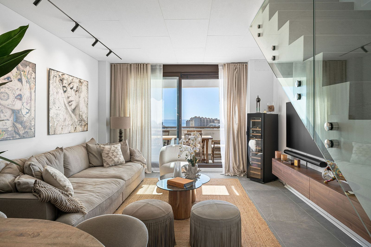 3 Bedroom Apartment for Sale in Estepona — 6