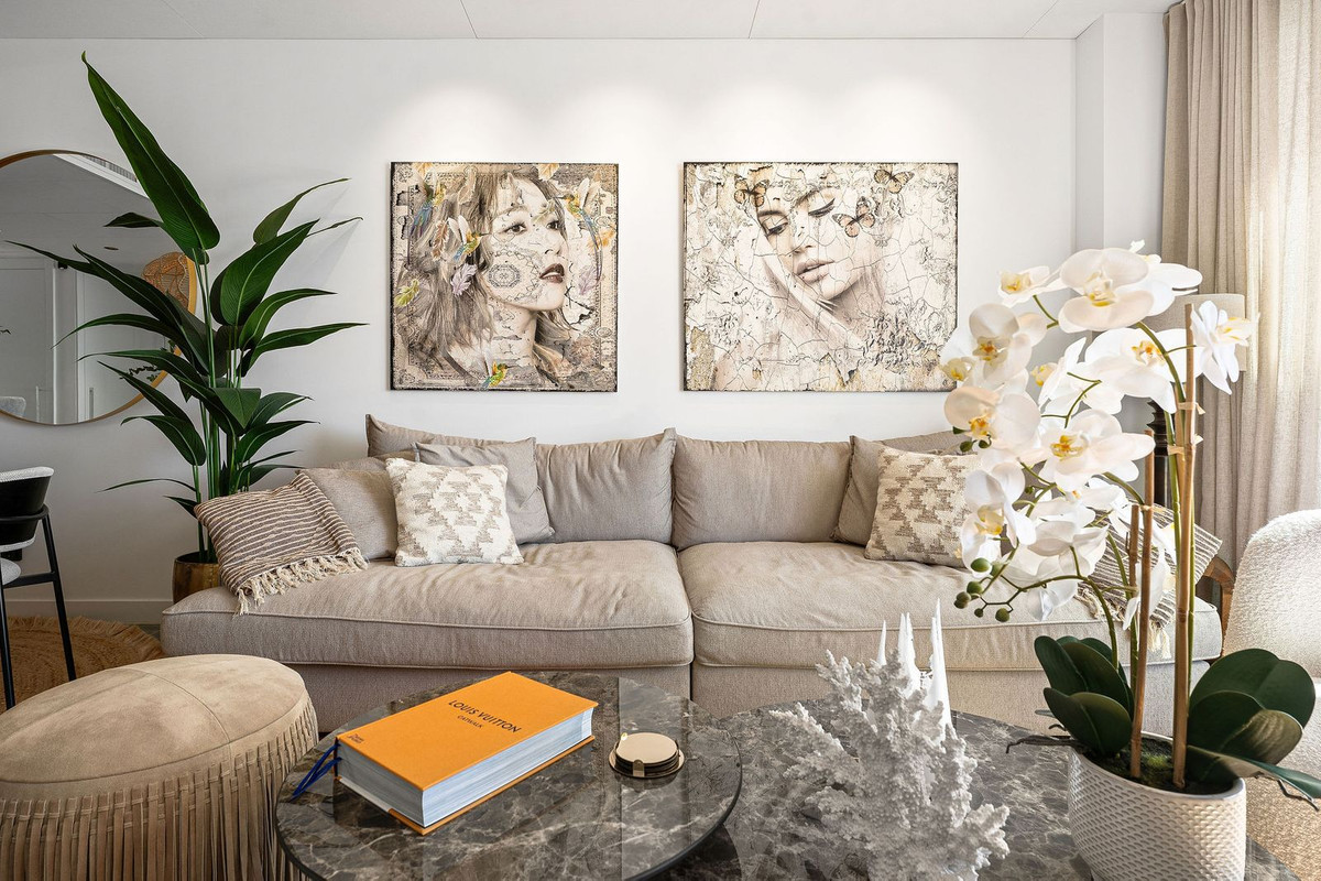 3 Bedroom Apartment for Sale in Estepona — 7