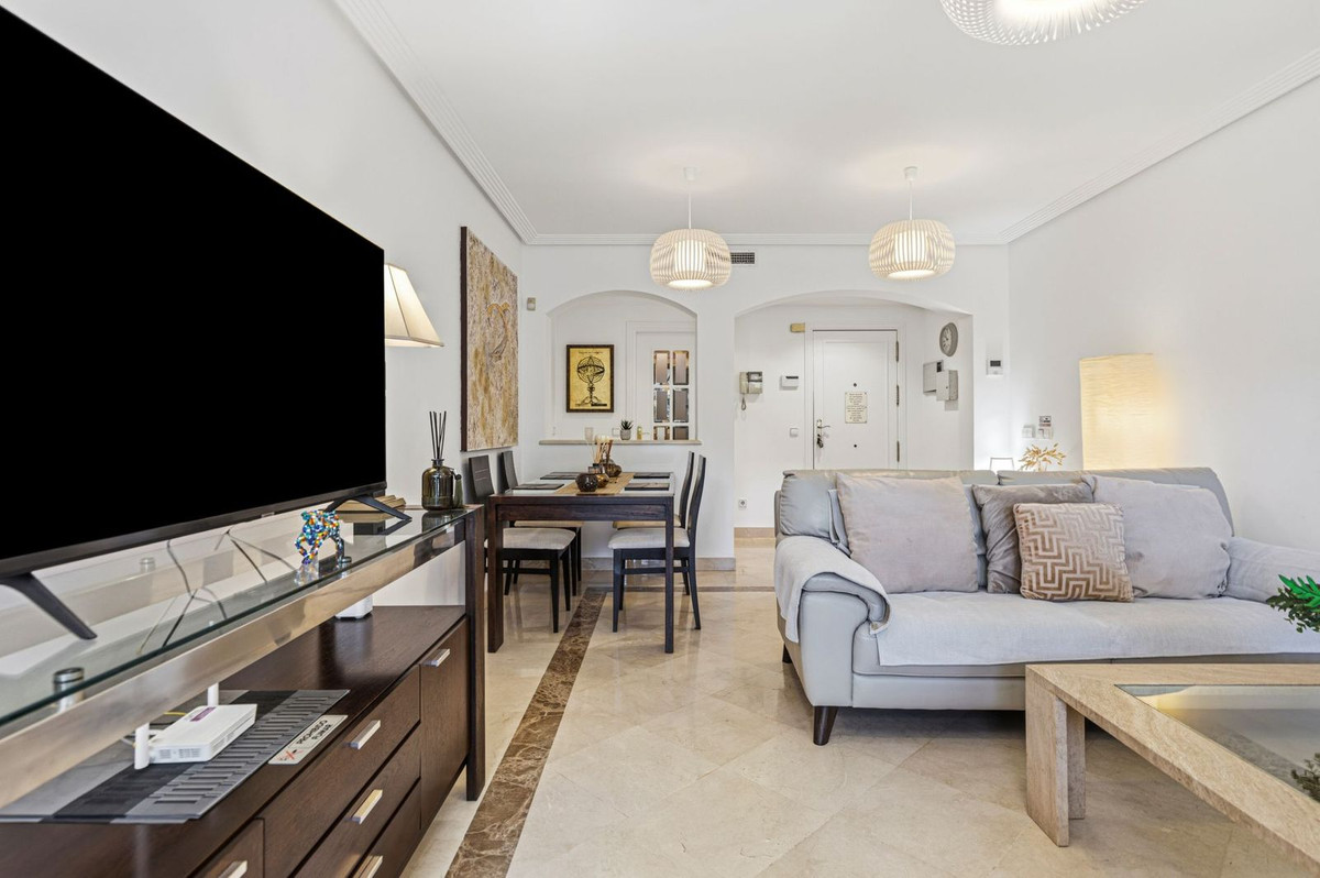 2 Bedroom Apartment for Sale in Los Arqueros — view 10