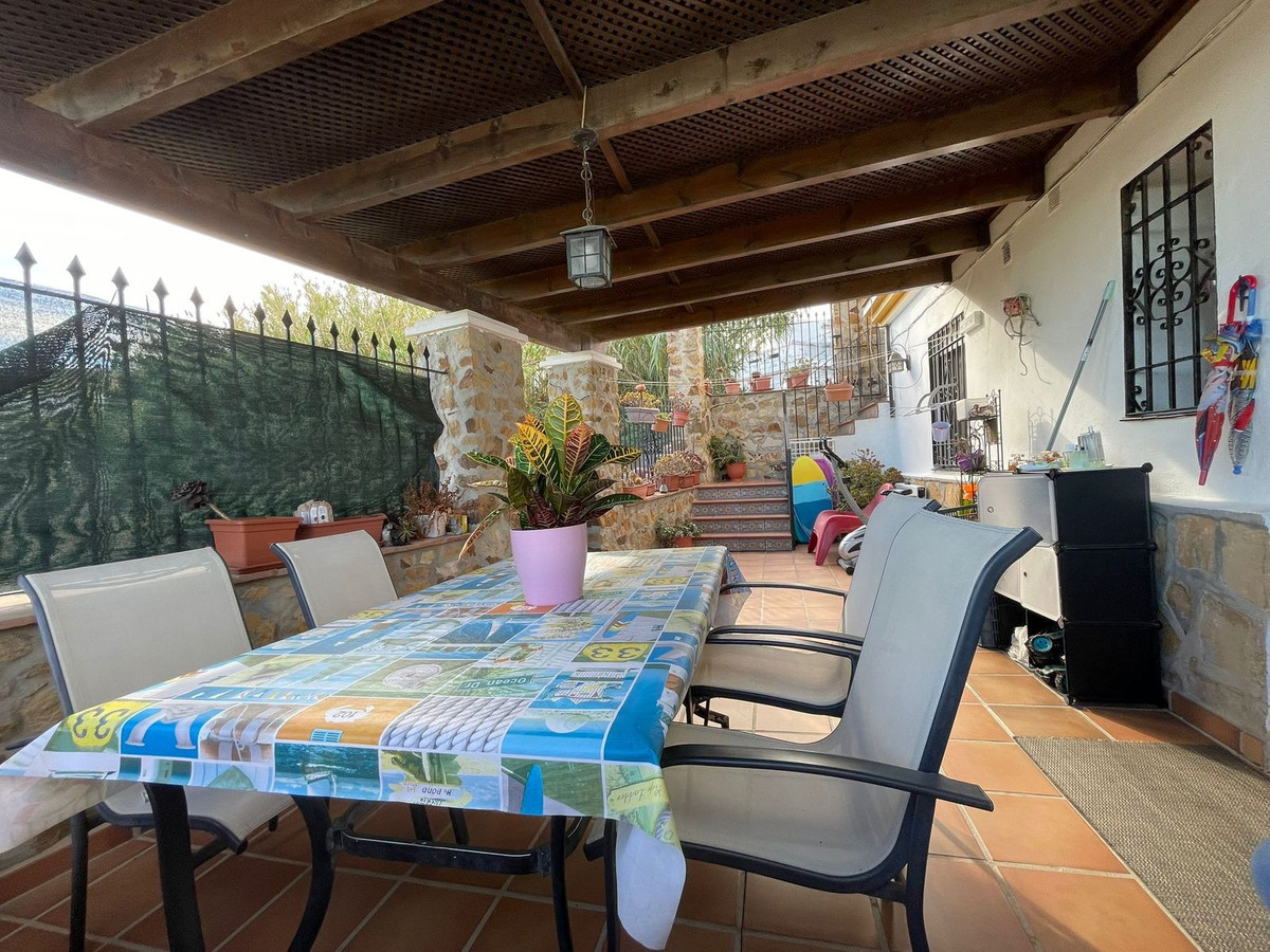 7 Bedroom Villa for Sale in Cancelada — 8